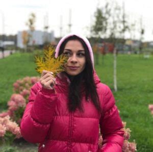 Lolly Lips: фильмы, биография, семья, фильмография — .